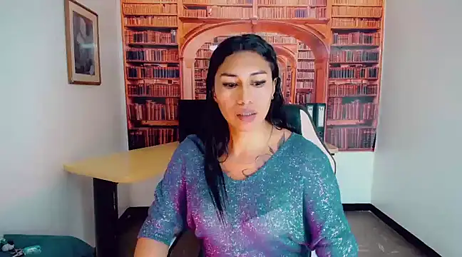 khiara moretti online show from March 1, 7:37 pm