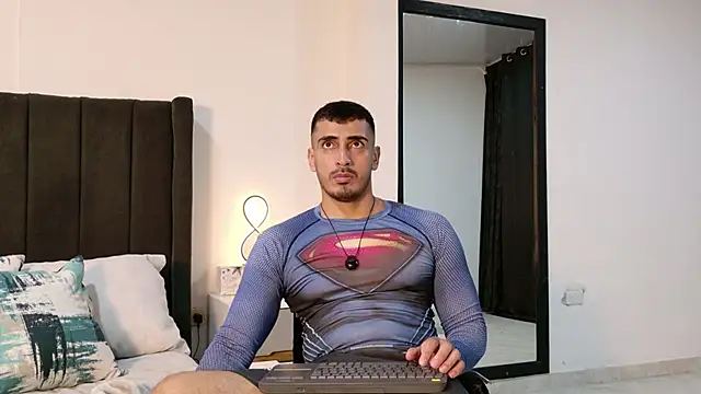 muscle ares online show from January 13, 12:05 am