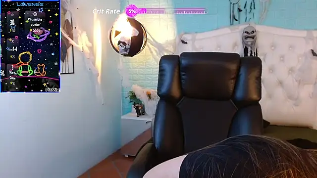 Snapshot of MsJossie chatting on October 21, 5:52 am MsJossie online show from October 21, 5:52 am