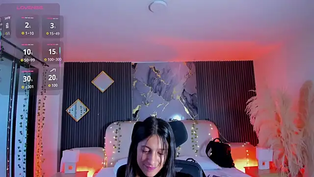 Agathaargent  online show from February 12, 12:00 pm