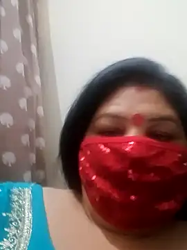 Snapshot of Shoni__ chatting on December 23, 9:38 am Shoni online show from December 23, 9:38 am