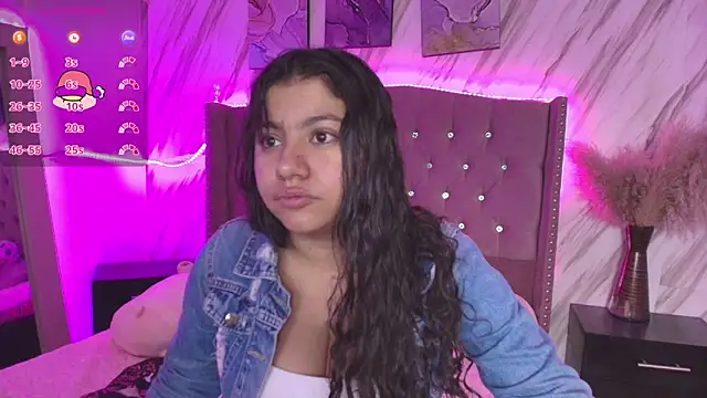 Miaa Smiith1 online show from December 7, 11:29 am