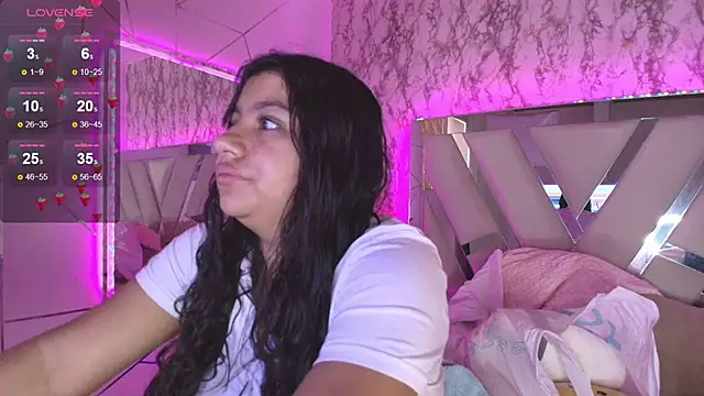 Miaa Smiith1 online show from December 9, 11:36 am