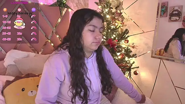 Snapshot of Miaa_Smiith1 chatting on December 24, 11:38 am Miaa Smiith1 online show from December 24, 11:38 am