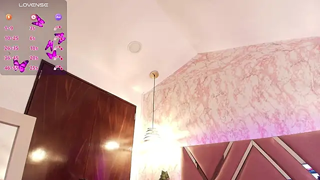 Miaa Smiith1 online show from March 12, 3:29 pm