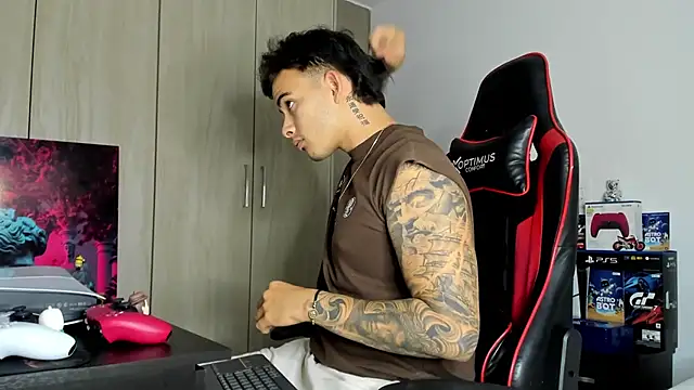 jacob firexx online show from October 31, 2:01 am