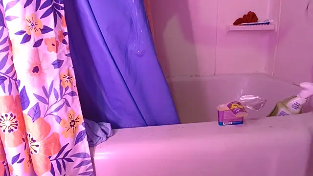watermellonpussy online show from July 9, 1:04 pm