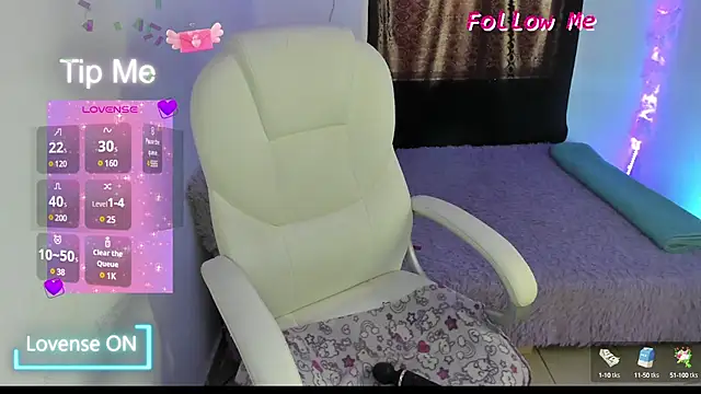 Snapshot of Sofia_thomson1_t chatting on March 17, 3:07 pm Sofia thomson1 t online show from March 17, 3:07 pm