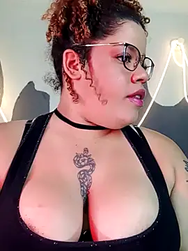 Snapshot of Dirty_sara17 chatting on February 13, 5:16 am Dirty sara17 online show from February 13, 5:16 am