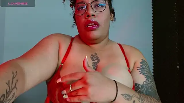 Snapshot of Dirty_sara17 chatting on September 11, 3:17 am Dirty sara17 online show from September 11, 3:17 am