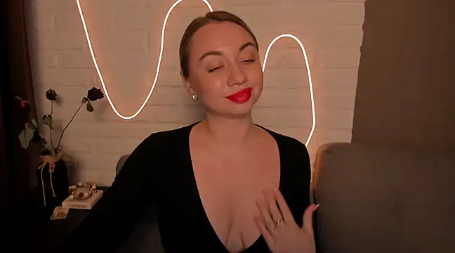 Snapshot of DanielaWisse chatting on December 9, 12:56 am DanielaWisse online show from December 9, 12:56 am