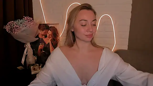 Snapshot of DanielaWisse chatting on December 15, 11:31 pm DanielaWisse online show from December 15, 11:31 pm