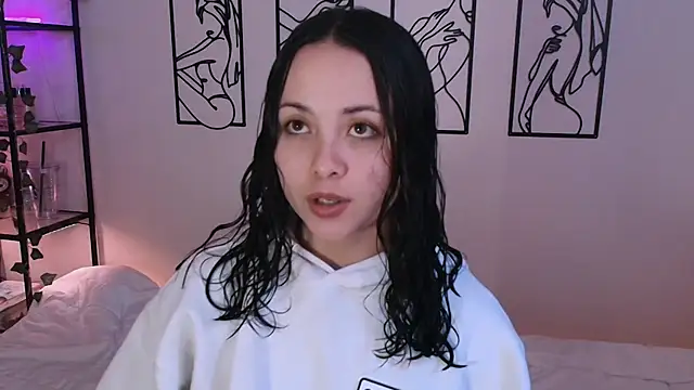 Megan Rodrigo online show from October 23, 5:12 pm