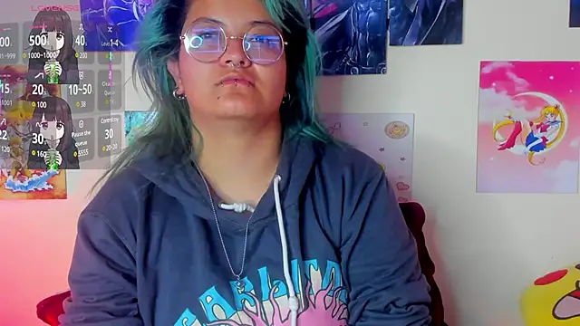 lucky-leah online show from January 28, 7:43 am