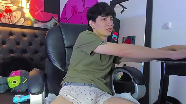 Santi delacruz online show from January 17, 3:00 pm