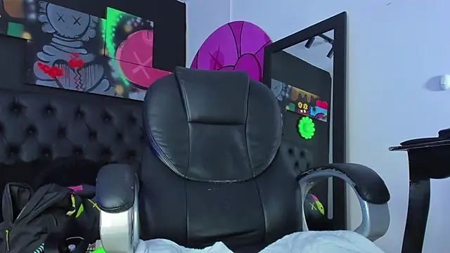 Santi delacruz online show from January 29, 7:43 pm