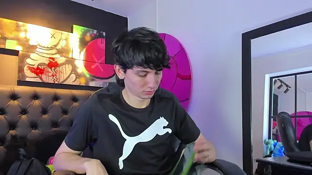 Santi delacruz online show from January 31, 3:00 pm