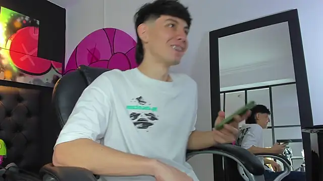 Santi delacruz online show from February 7, 4:03 pm