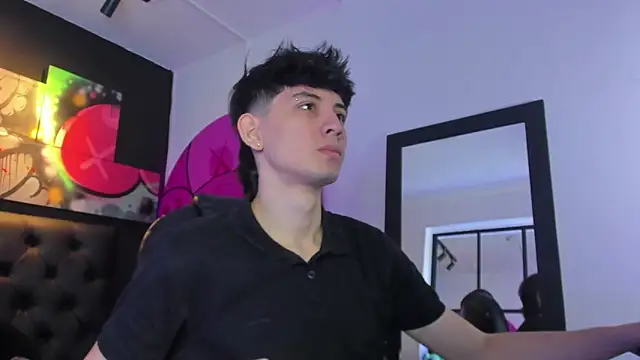 Santi delacruz online show from February 12, 1:48 pm