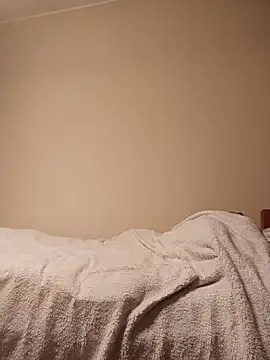 niesmialy39oon online show from March 1, 8:44 pm