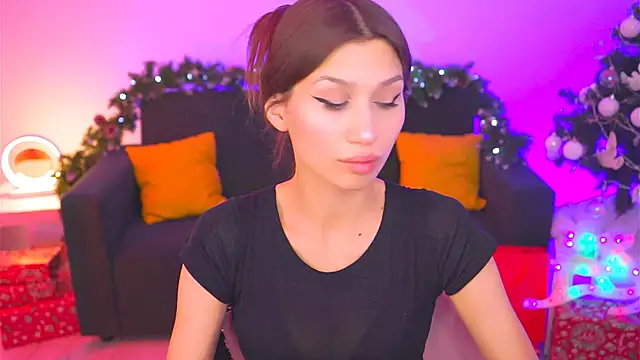 MollyPerry online show from December 14, 4:09 pm