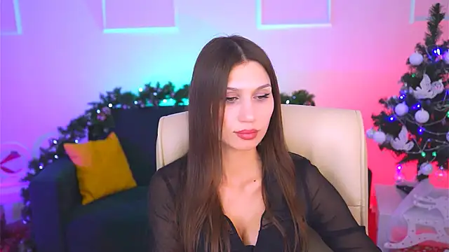 MollyPerry online show from January 18, 7:15 pm