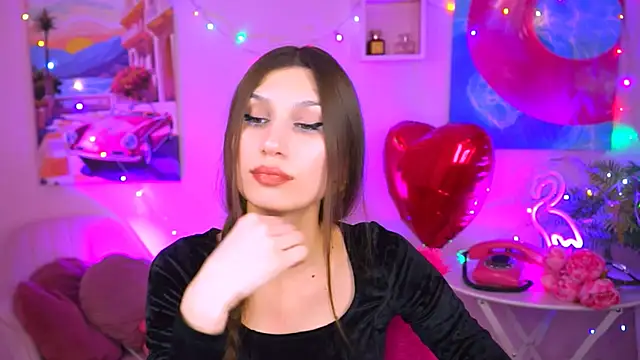 MollyPerry online show from February 19, 7:16 pm