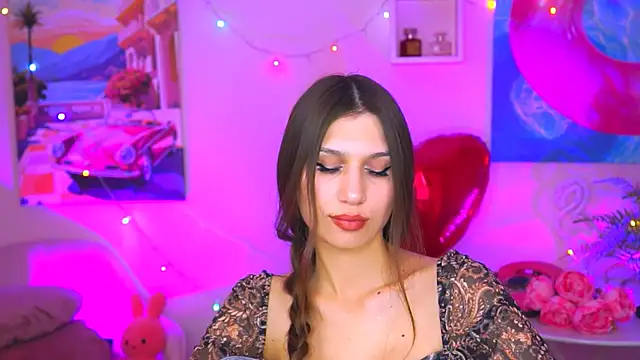 MollyPerry online show from February 25, 7:25 pm