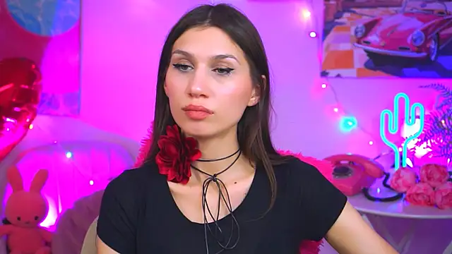 MollyPerry online show from March 2, 4:10 pm