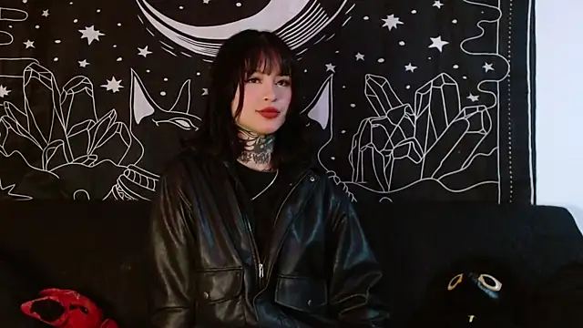 Isabella  dark online show from November 10, 4:00 am