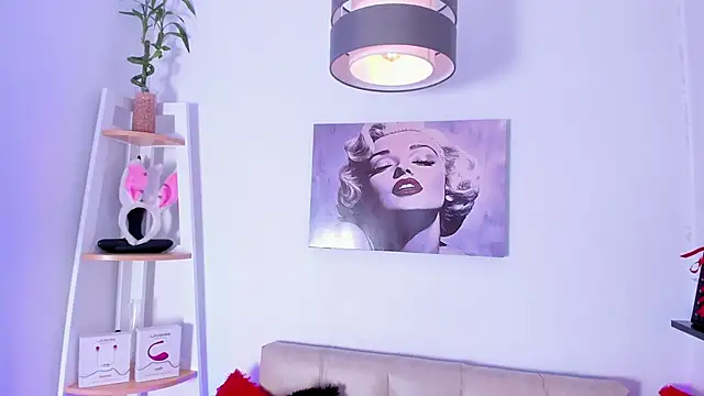 ginevra boobs online show from October 6, 7:11 pm