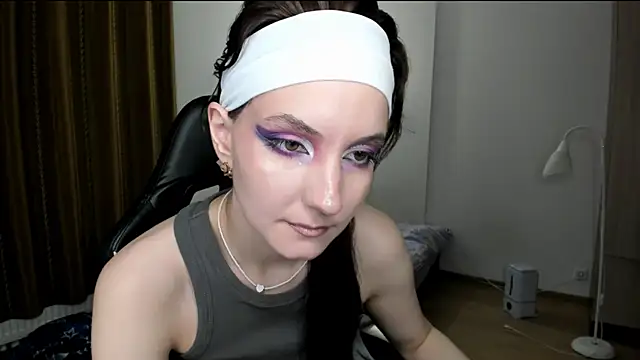 Bridget fitness online show from February 8, 6:22 pm