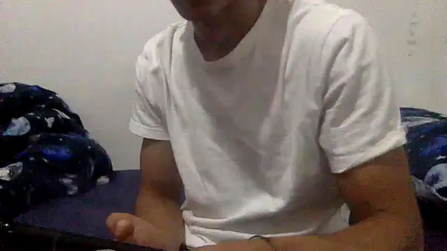 boycudi online show from January 26, 11:08 pm