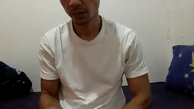 boycudi online show from February 16, 12:10 pm