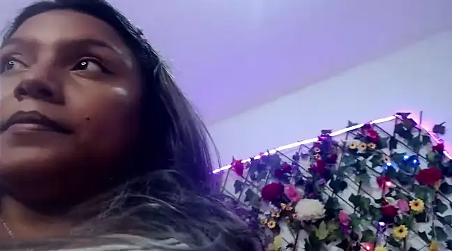 Snapshot of sexysusan4you chatting on January 11, 10:18 pm sexysusan4you online show from January 11, 10:18 pm