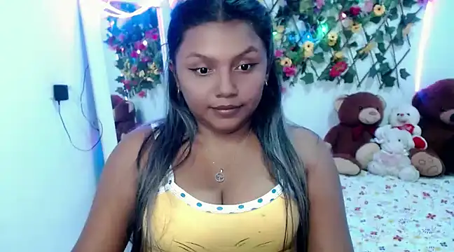 Snapshot of sexysusan4you chatting on January 19, 12:17 am sexysusan4you online show from January 19, 12:17 am