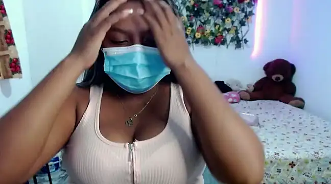 Snapshot of sexysusan4you chatting on February 12, 6:09 pm sexysusan4you online show from February 12, 6:09 pm