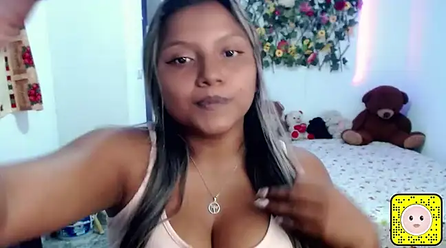 Snapshot of sexysusan4you chatting on February 28, 9:33 pm sexysusan4you online show from February 28, 9:33 pm