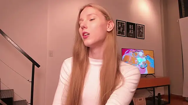 Mira Lite online show from January 11, 2:05 am