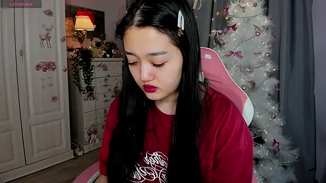 FreyaRaya online show from December 16, 3:11 am