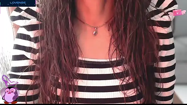 Snapshot of _Blue_Ruubyy_ chatting on October 19, 11:22 am Blue Ruubyy online show from October 19, 11:22 am