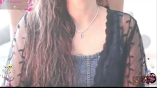 Snapshot of _Blue_Ruubyy_ chatting on November 27, 11:01 am Blue Ruubyy online show from November 27, 11:01 am