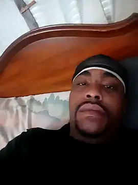 PuzzledEdge4 online show from November 4, 9:47 pm