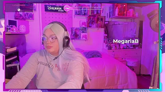 MegariaB online show from October 20, 4:24 am