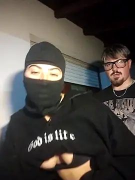 Snapshot of Dracomf chatting on November 5, 7:30 am Dracomf online show from November 5, 7:30 am