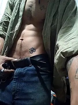 Snapshot of mexicaninuganda chatting on December 22, 2:49 am mexicaninuganda online show from December 22, 2:49 am