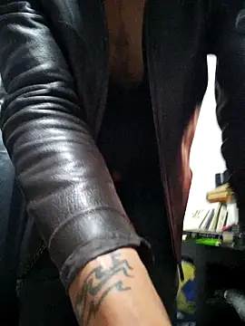 Snapshot of mexicaninuganda chatting on January 29, 9:44 am mexicaninuganda online show from January 29, 9:44 am