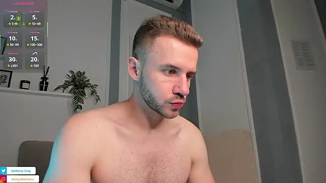 EnriqueBarberry online show from October 25, 5:26 am