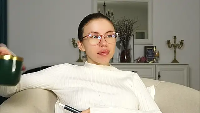 ivyleague  online show from October 12, 4:11 am