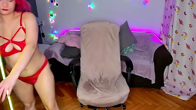 Snapshot of Evelyn_Harper@xh chatting on November 7, 12:21 am Evelyn Harperxh online show from November 7, 12:21 am